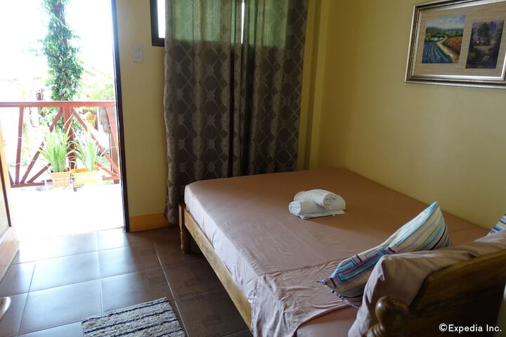 Room 5 of 39
