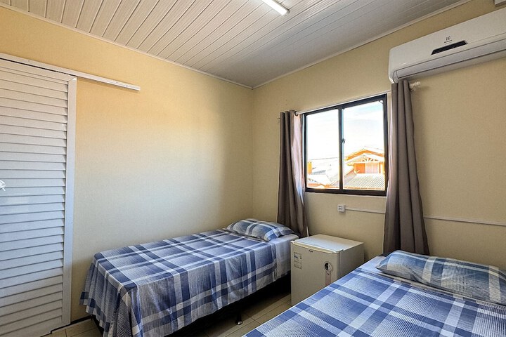 Room 5 of 49