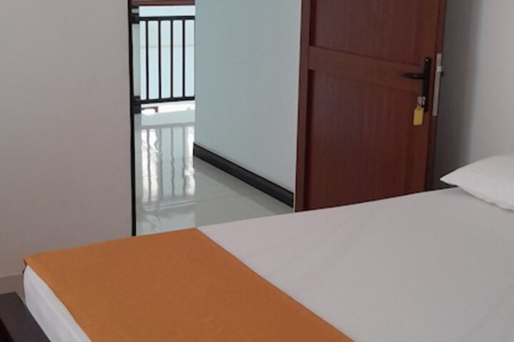 Room 19 of 64