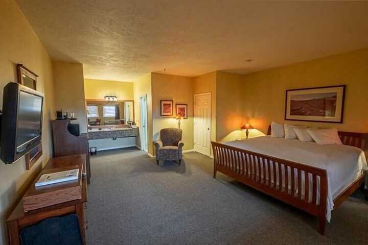 Room 2 of 18