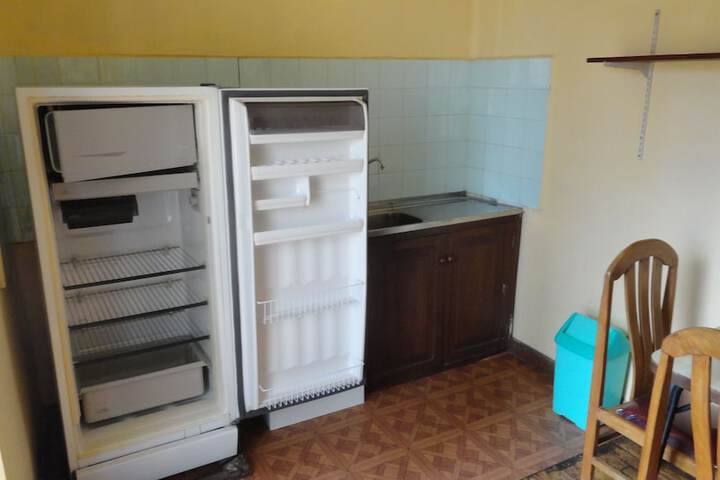 Room 16 of 41