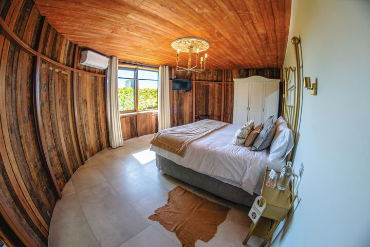 Room 40 of 122