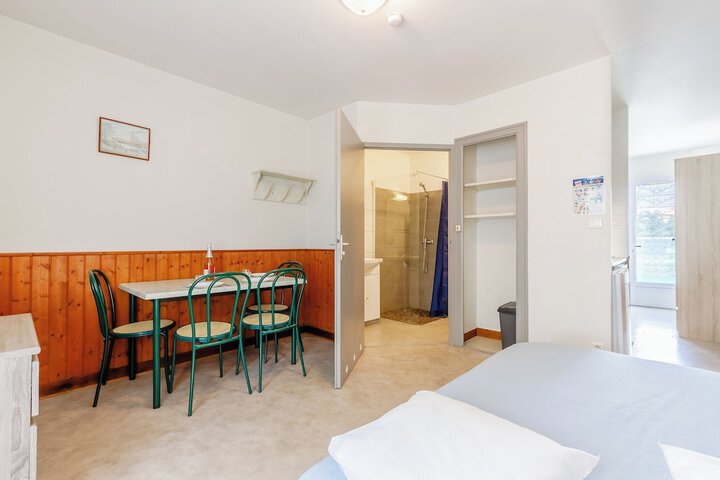 Room 45 of 109