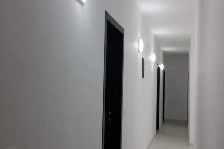 Room 13 of 22