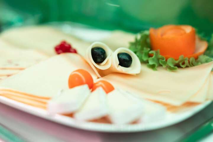 Dining 50 of 52