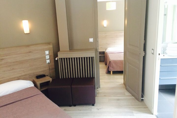 Room 7 of 36