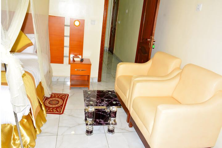 Room 15 of 31