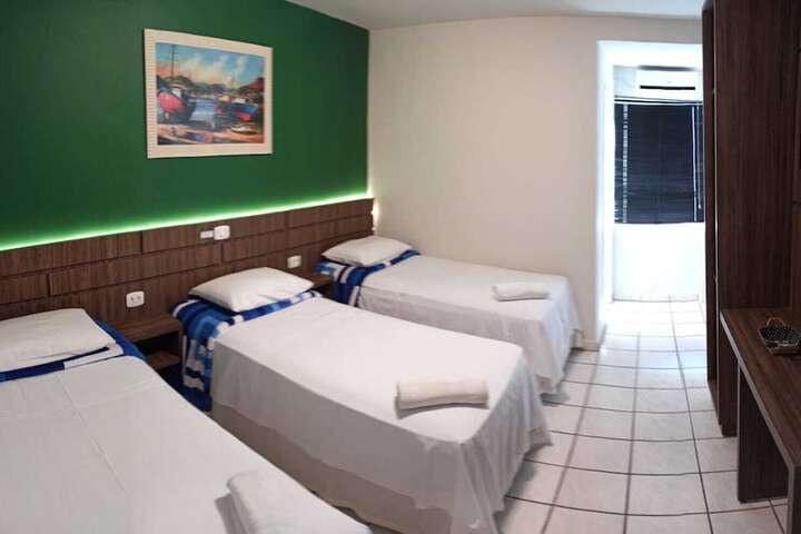 Room 42 of 50