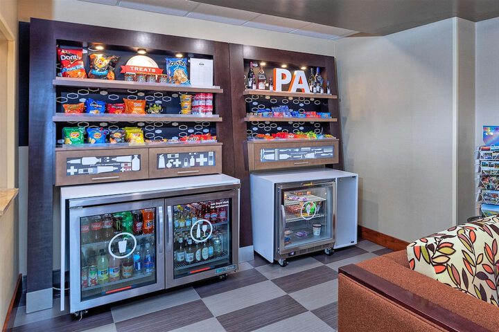 Snack bar