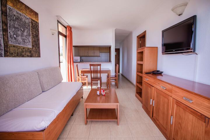 Room 20 of 127
