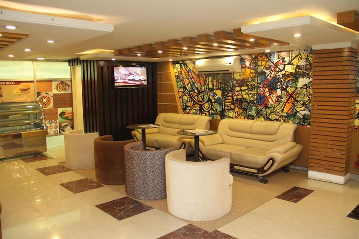 Hotel Interior 4 of 34