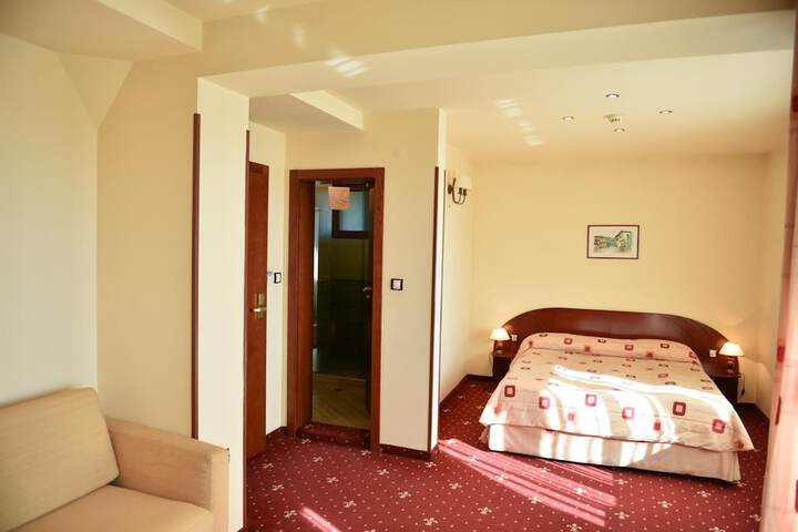 Room 13 of 57