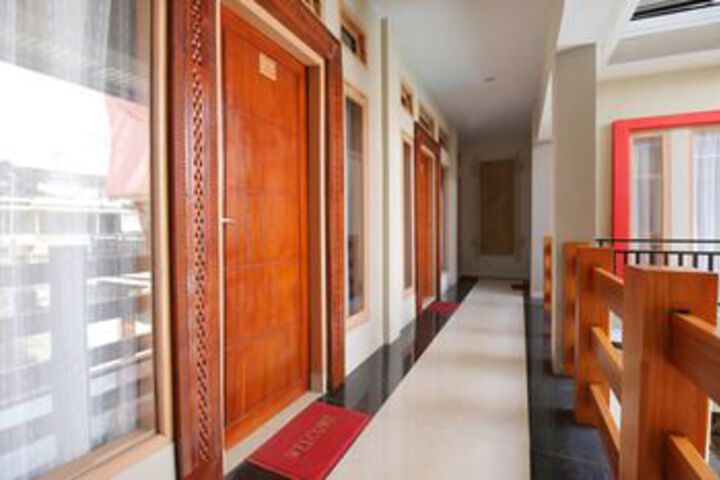 Hotel Interior 25 of 30