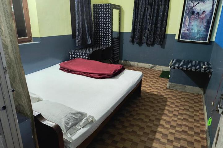 Vaibhav Hotel