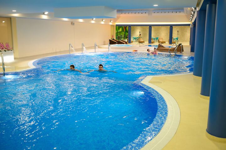 Pool 80 of 146