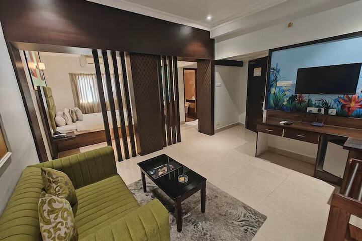 Room 38 of 130
