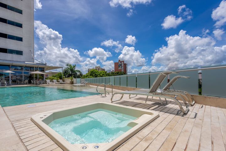 Pool Hotel