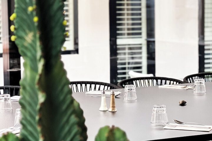 Dining 48 of 74