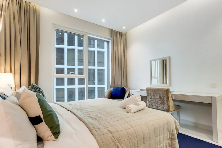 Manzil Stylish 2BR Business Bay near Dubai Mall