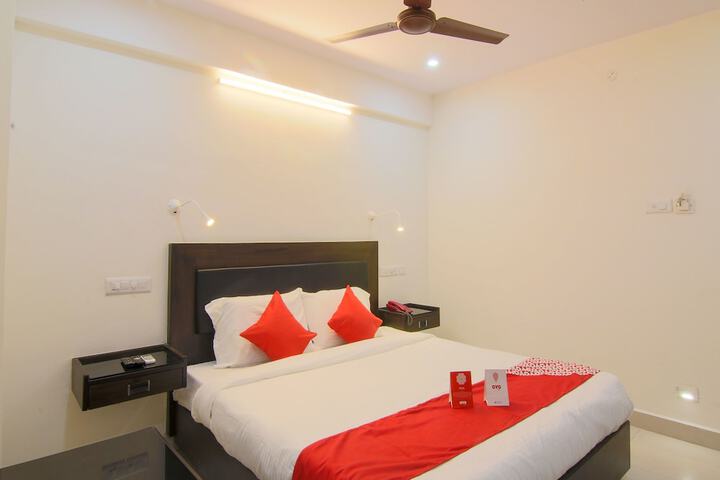 Room 6 of 24