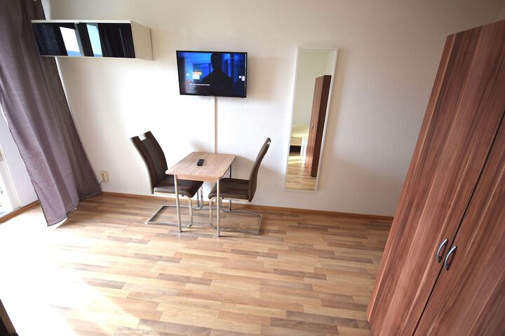 Room 17 of 17