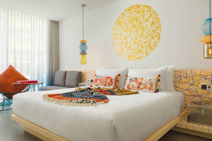 Room 20 of 152