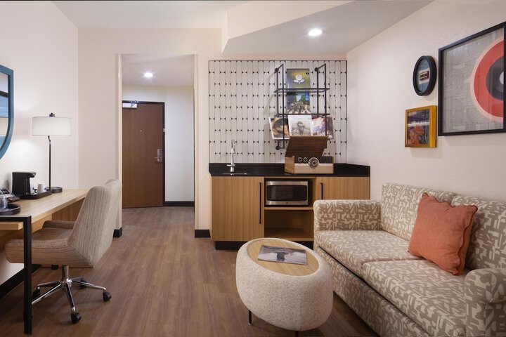 Minibar