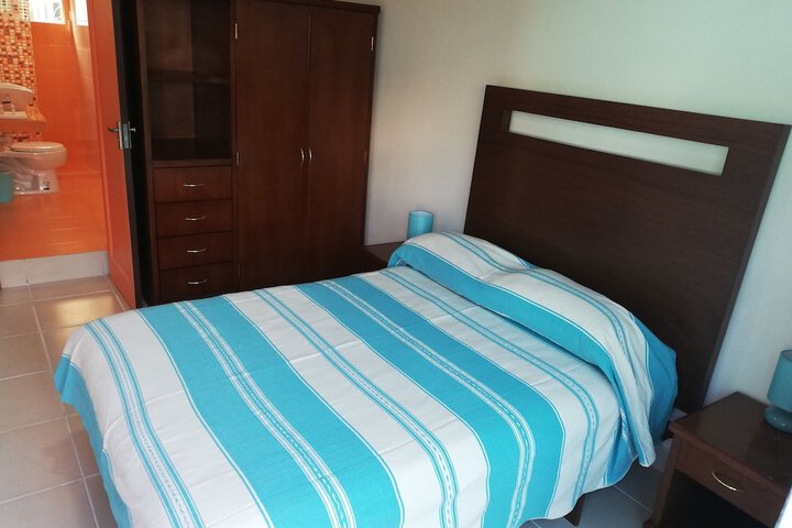 Room 12 of 40