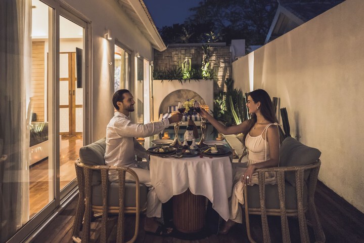 Dining Photos