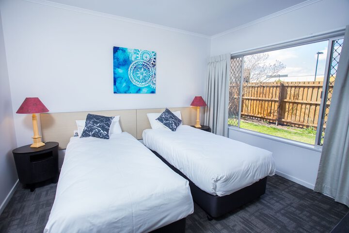 Room 10 of 63