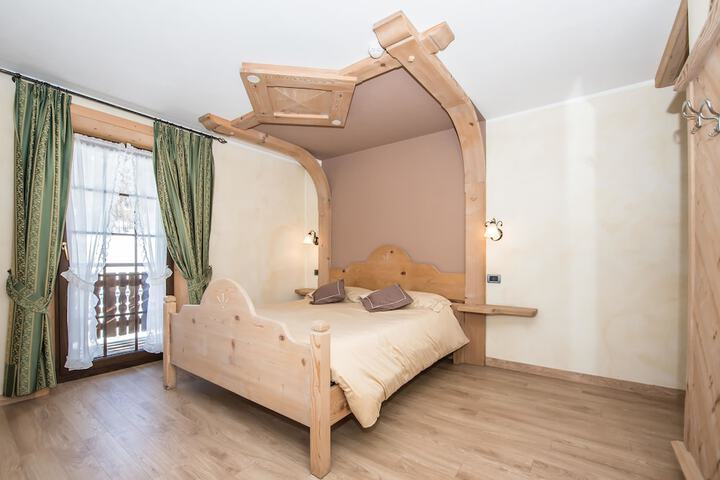 Room 14 of 69