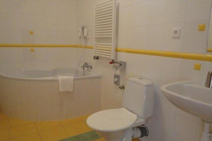 General 3 of 20