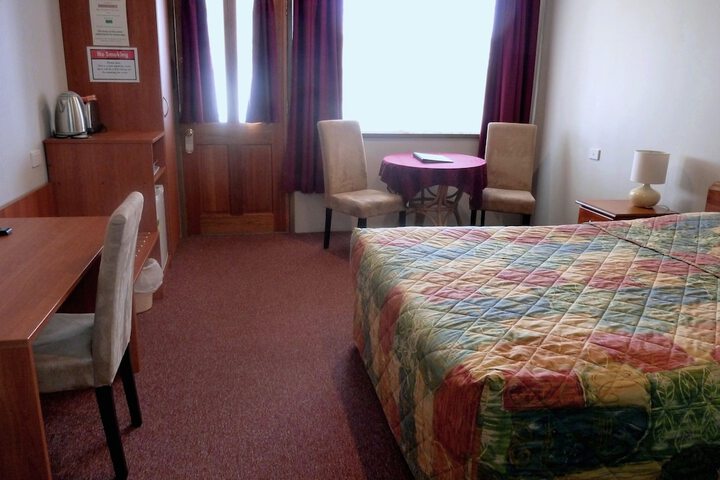 Room 3 of 35