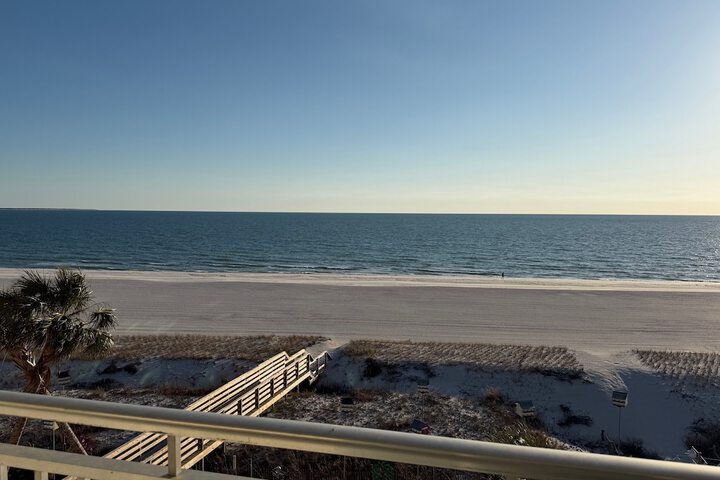 Beach 23 of 32