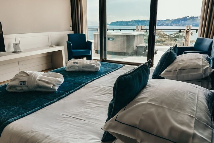 Room 12 of 35