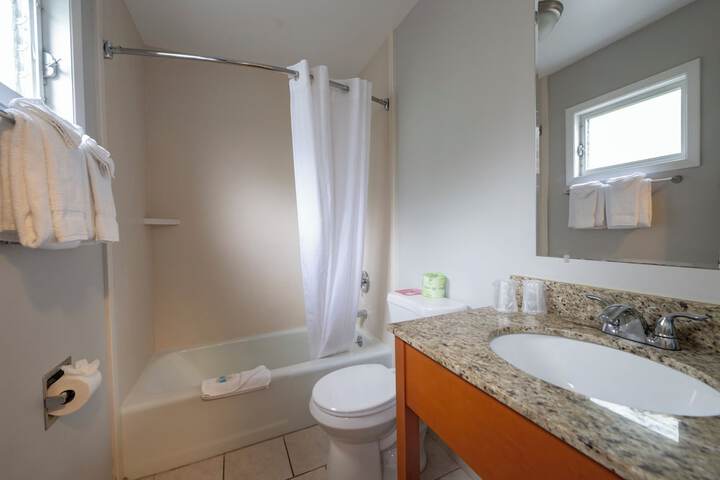 Room 294 of 549