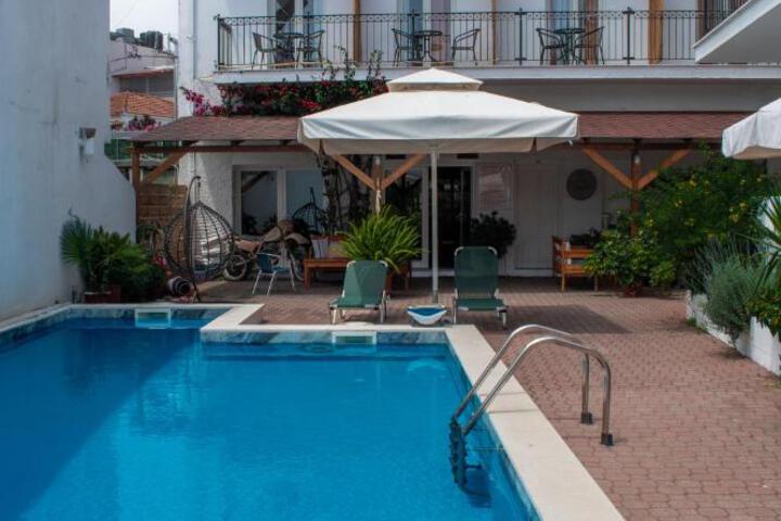 Hotel Marlton
