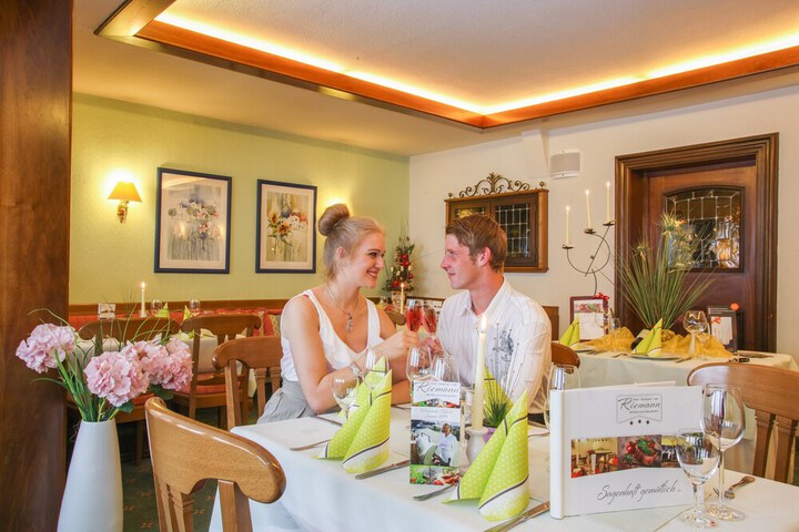Dining 89 of 161