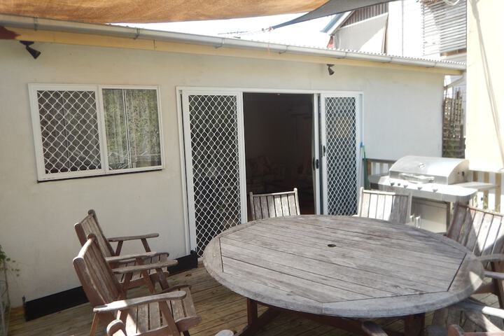Sundeck 18 of 22