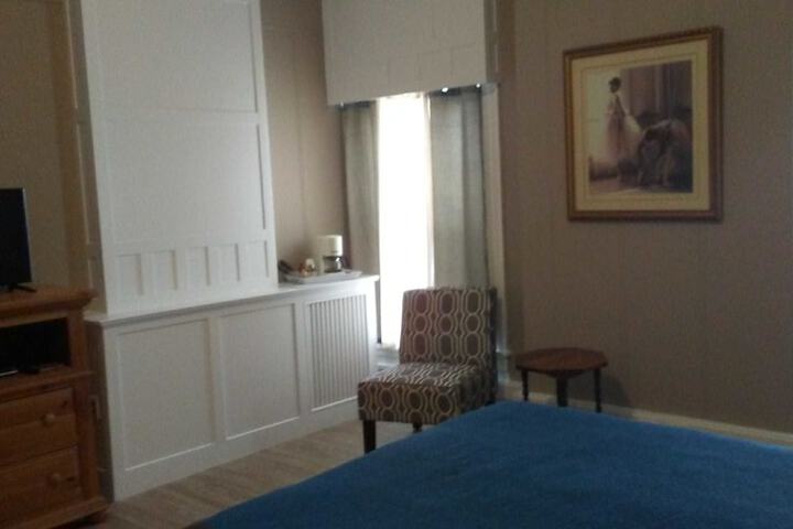 Room 9 of 45
