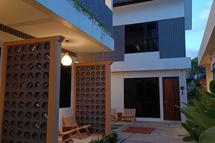 Terrace/Patio 42 of 96