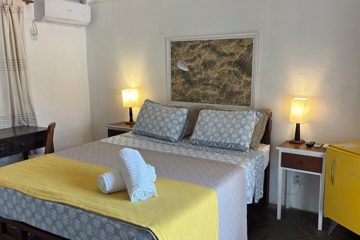 Room 13 of 52
