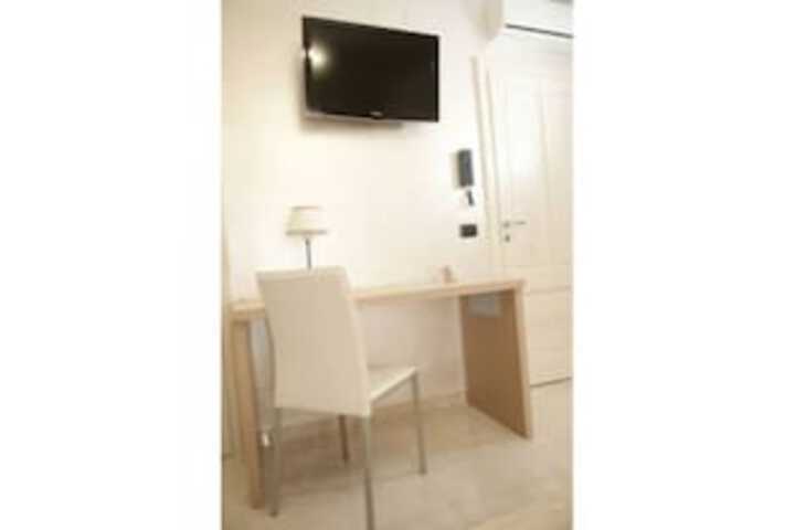 Room 36 of 37