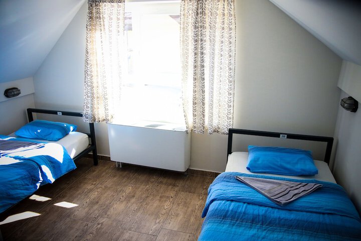 Room 17 of 65