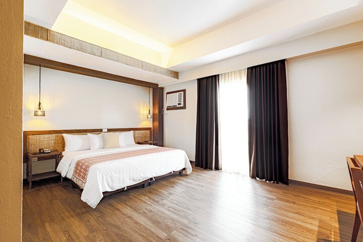 Room 32 of 89