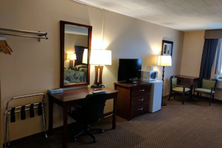 Room 31 of 108