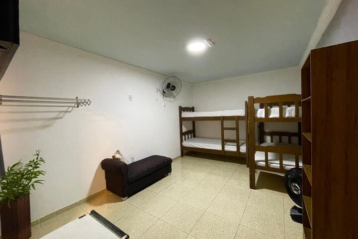 Room 16 of 49