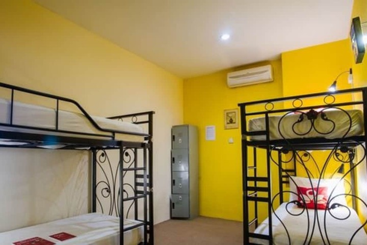 Room 27 of 55
