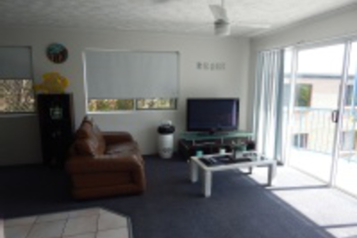Room 327 of 560