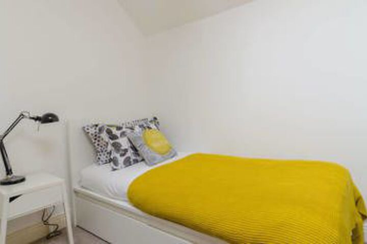 Room 3 of 19